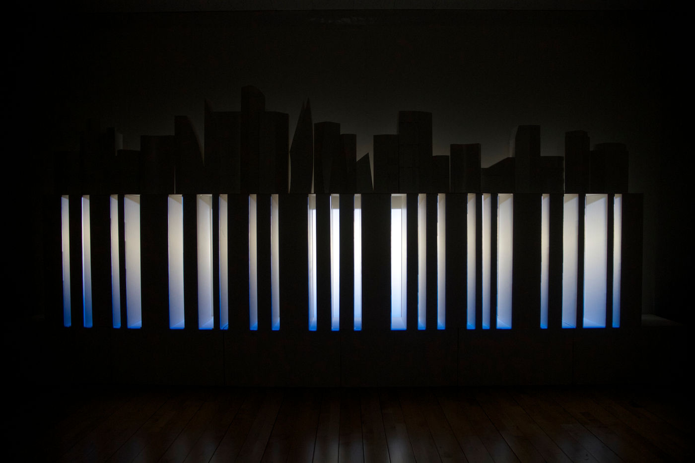 City of Light 설치 전경, 홍은예술창작센터