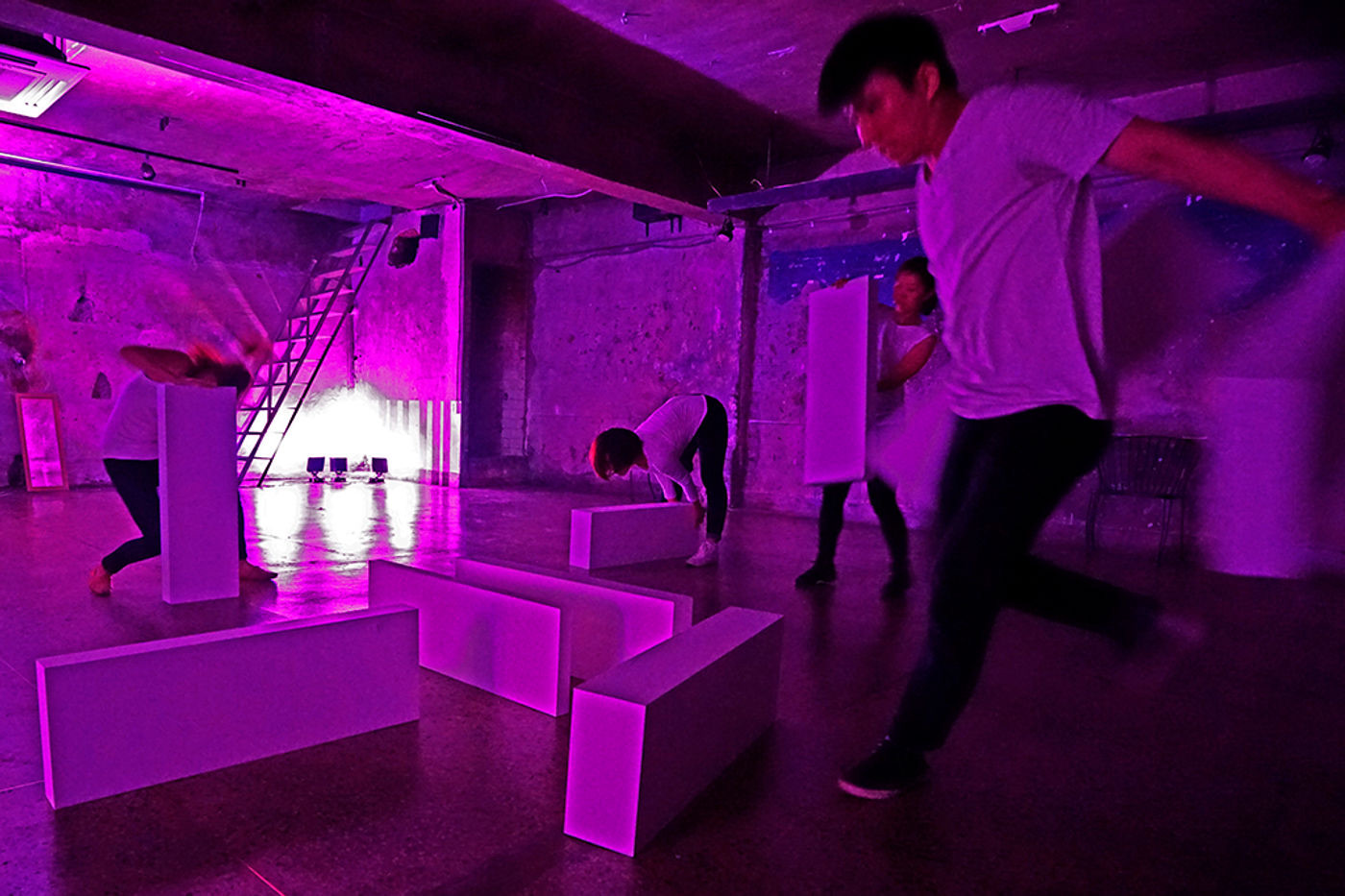 GRIDA Episode 2 Mirror 공연 장면